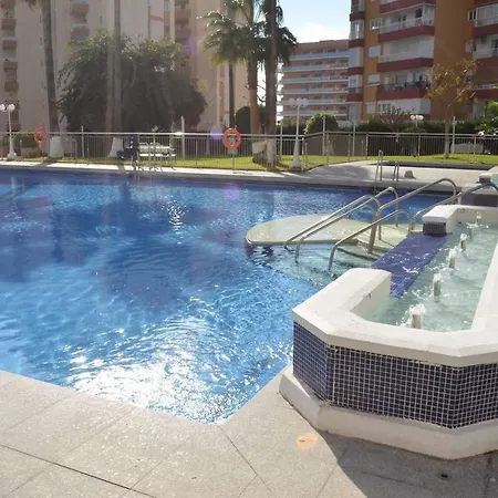 1ª Linea Playa, Edificio Diana Ii, Wifi, Puerto Marina. Apartment *