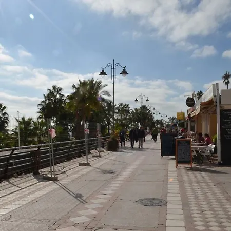 1ª Linea Playa, Edificio Diana Ii, Wifi, Puerto Marina. Benalmadena