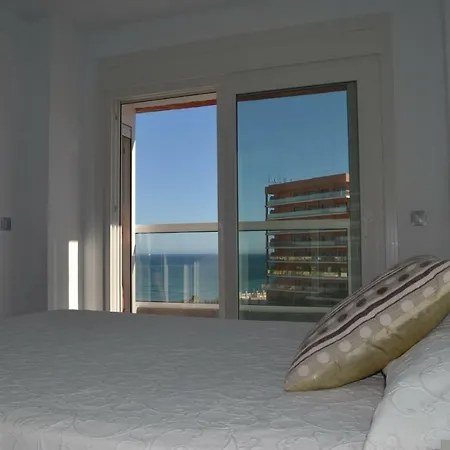 Apartment 1ª Linea Playa, Edificio Diana Ii, Wifi, Puerto Marina. *