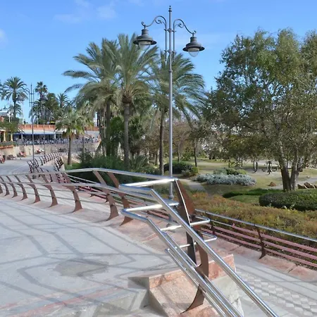 1ª Linea Playa, Edificio Diana Ii, Wifi, Puerto Marina. Apartment Benalmadena